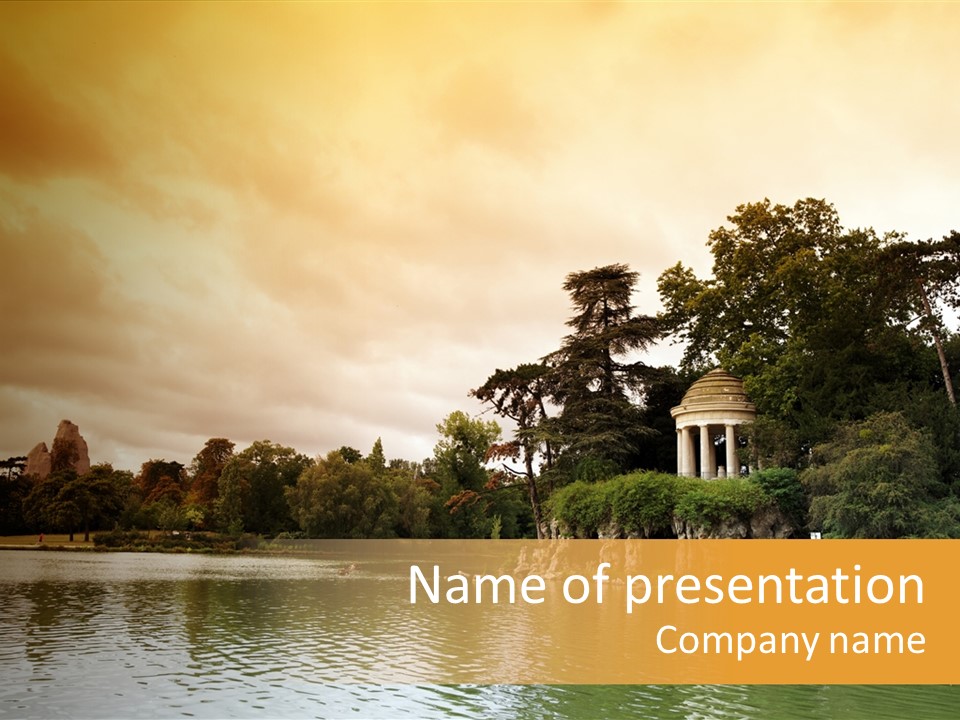 Nature Parc Lac PowerPoint Template