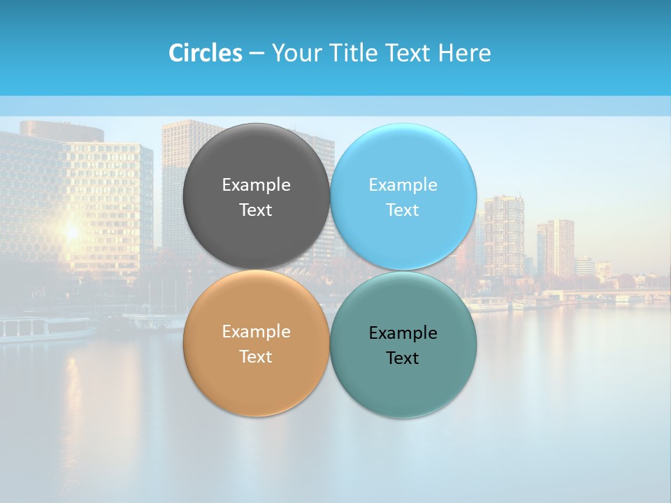 Architecture Touristique Eiffel PowerPoint Template