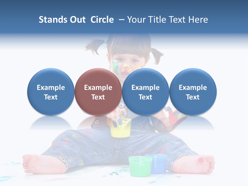 Felice Arte Sfondo Bianco PowerPoint Template