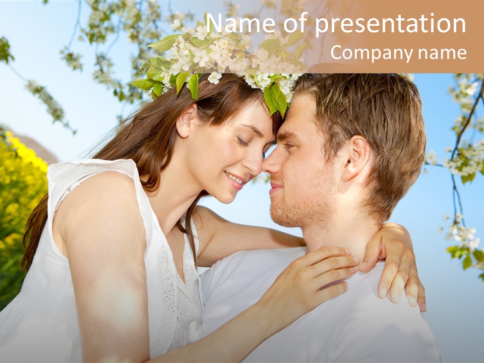 Romantik Freuen Couple PowerPoint Template