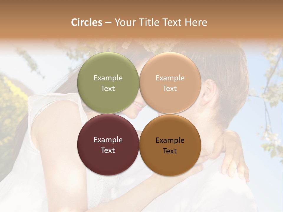 Romantik Freuen Couple PowerPoint Template