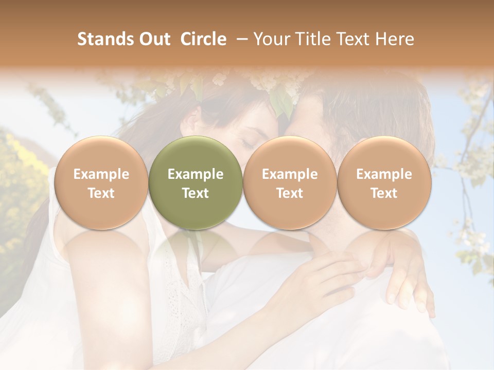 Romantik Freuen Couple PowerPoint Template