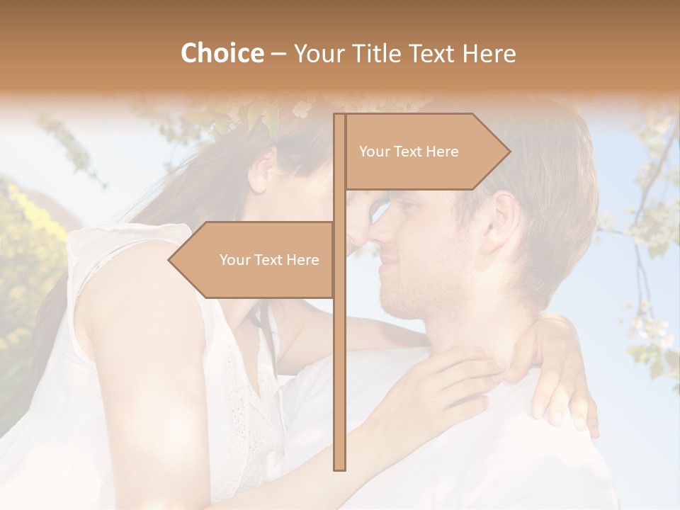 Romantik Freuen Couple PowerPoint Template