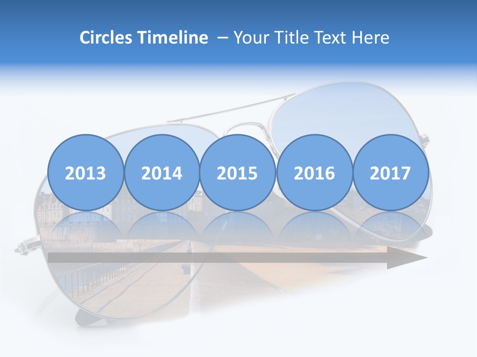 Paesaggio Cittadina Vacanza PowerPoint Template