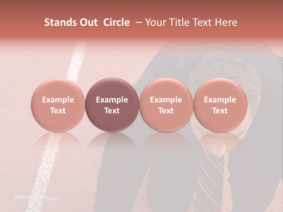 Course Sport Agressif PowerPoint Template