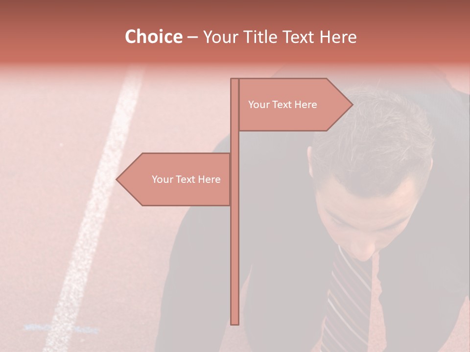 Course Sport Agressif PowerPoint Template