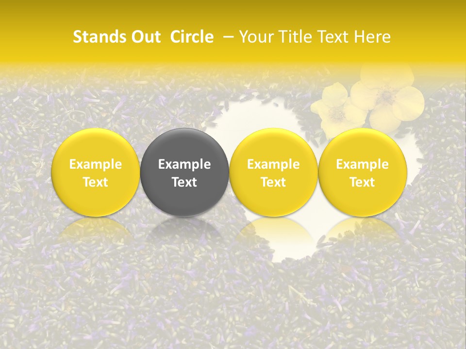 Amour Campagne Carte PowerPoint Template