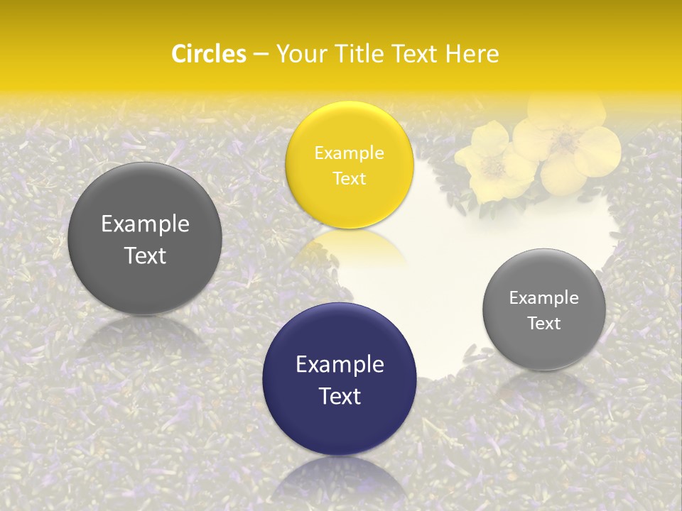 Amour Campagne Carte PowerPoint Template