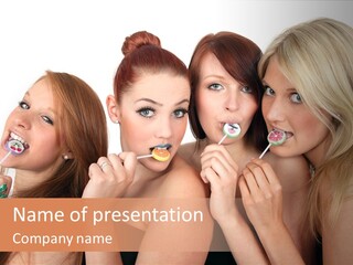 Junge Menschen Gruppe PowerPoint Template