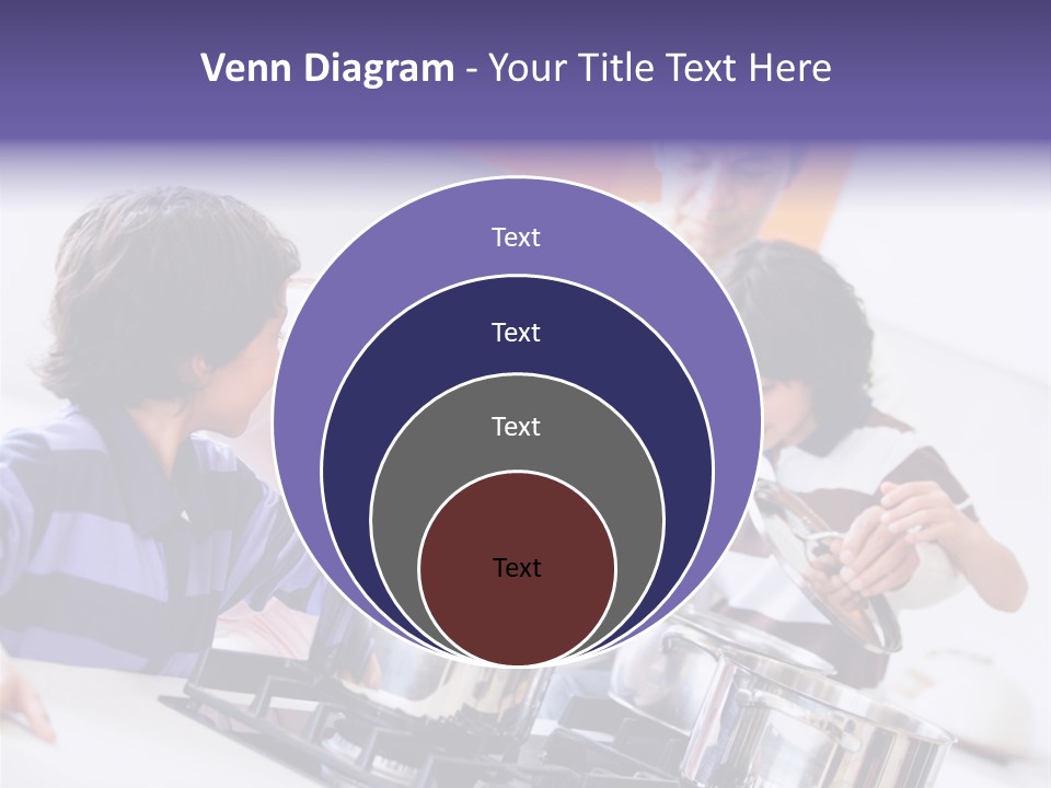 Joyful Lunch Mum PowerPoint Template