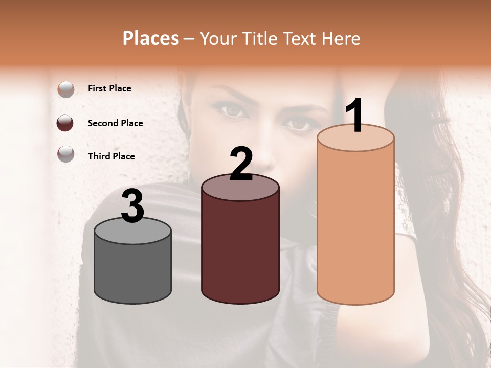 Fashion Wall Beautiful PowerPoint Template