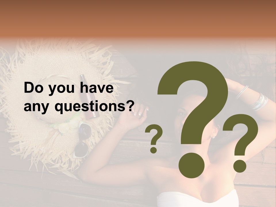 Coast Straw And PowerPoint Template