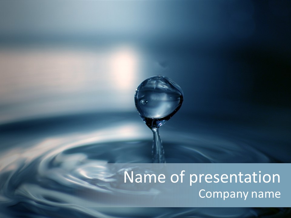 Big Coctail Watersplash PowerPoint Template