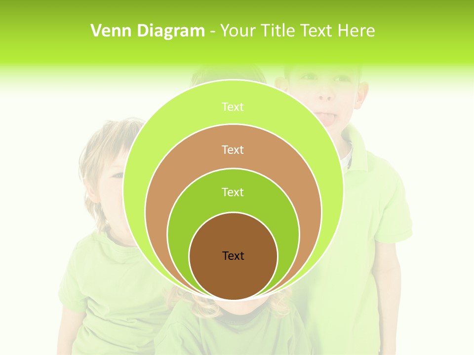 Kind Grimassen Freuen PowerPoint Template