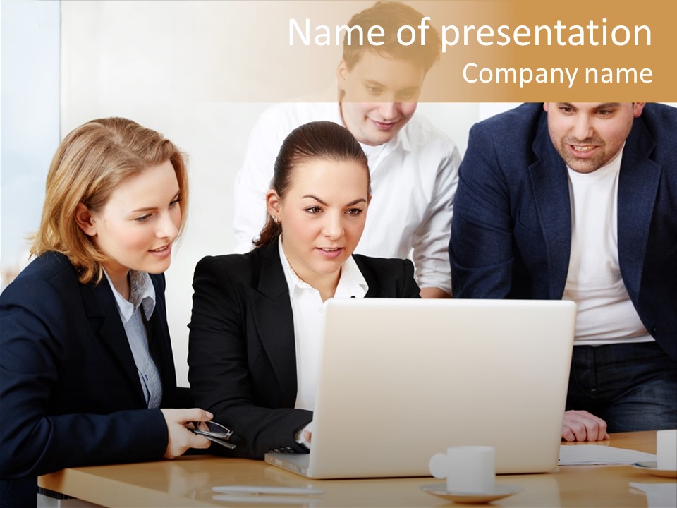 Selbstsicher Erkl Leistung PowerPoint Template