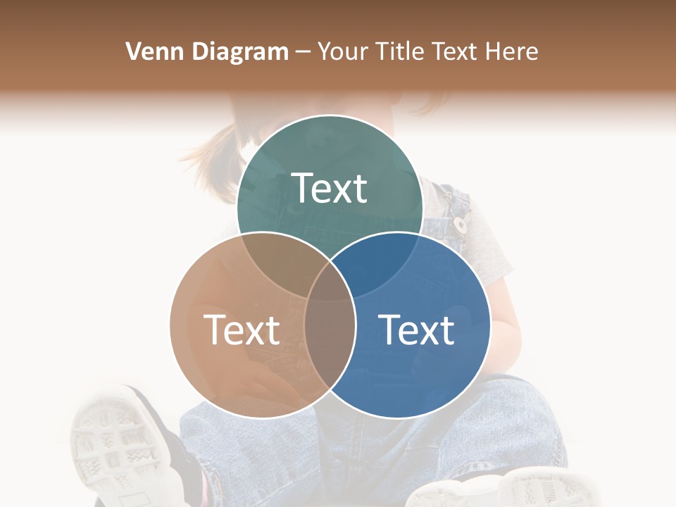 Buffa Sfondo Bella PowerPoint Template