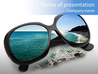 Viaggio Turista Panorama Di Mare PowerPoint Template