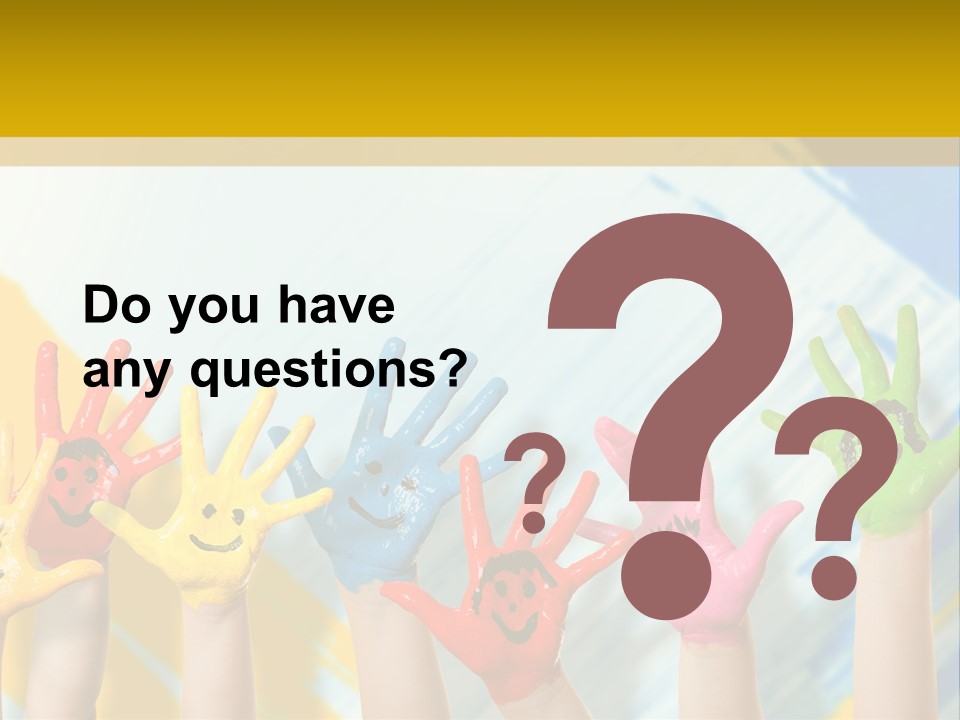 Rot Spiel Kind PowerPoint Template