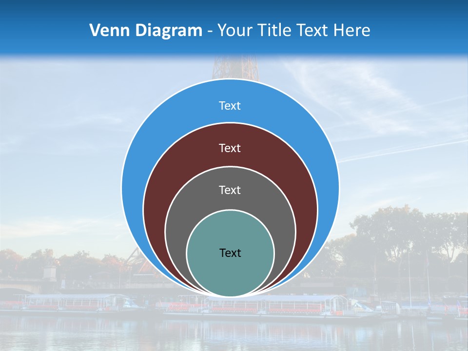 Bateau France Tourisme PowerPoint Template