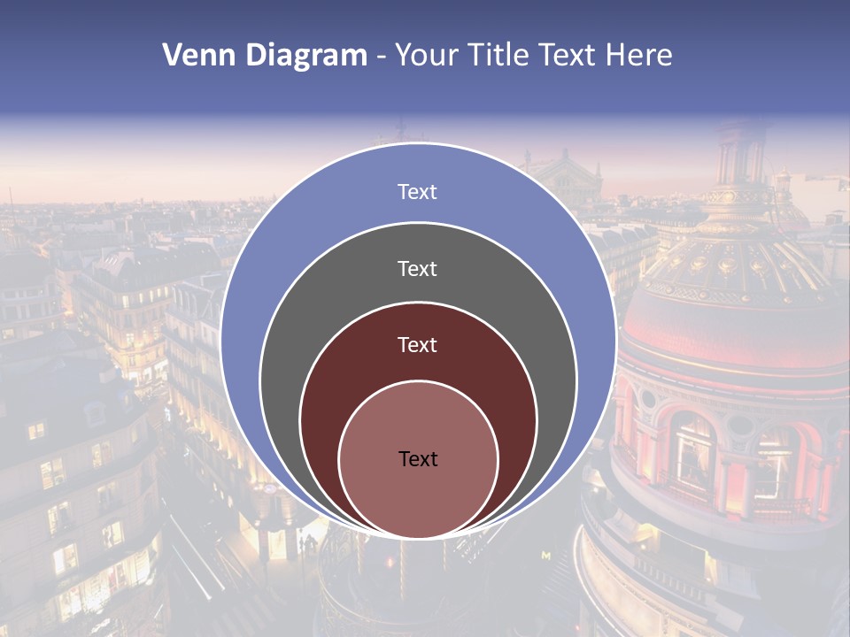 Capitale Coupole Touriste PowerPoint Template