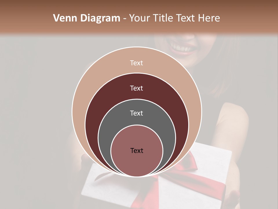 Perfezione Rossa Fidanzamento PowerPoint Template