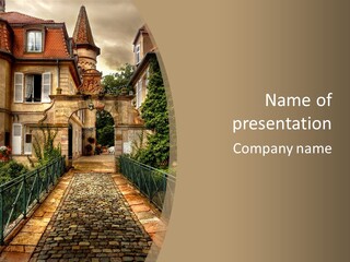 Hdr Rue Tour PowerPoint Template