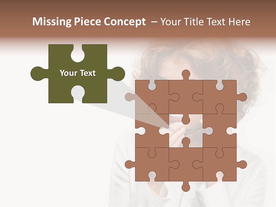 Pretty Consultant Online PowerPoint Template