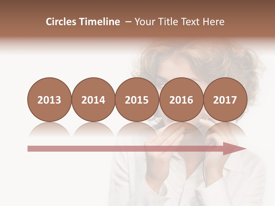 Pretty Consultant Online PowerPoint Template
