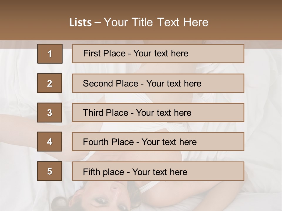 Frost Blond Expanse PowerPoint Template