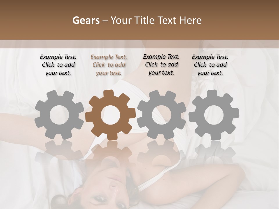 Frost Blond Expanse PowerPoint Template