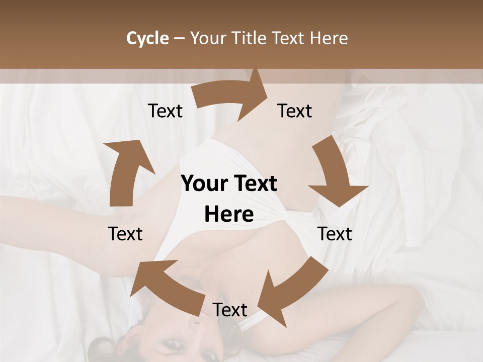 Frost Blond Expanse PowerPoint Template