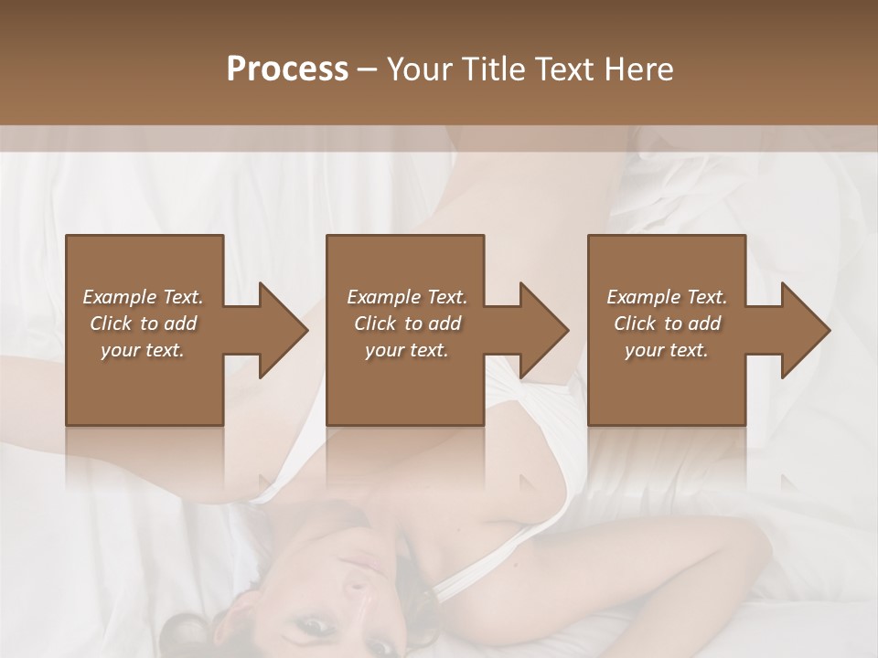 Frost Blond Expanse PowerPoint Template
