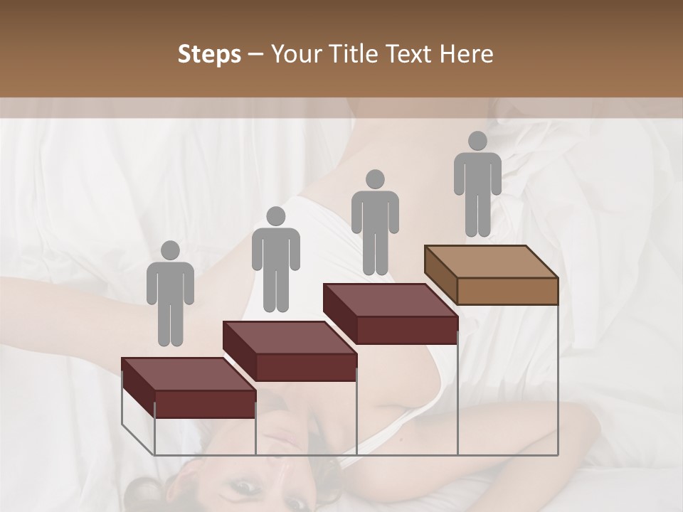 Frost Blond Expanse PowerPoint Template