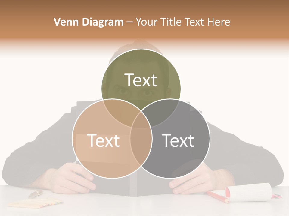 Incerto Gomiti Spiritoso PowerPoint Template