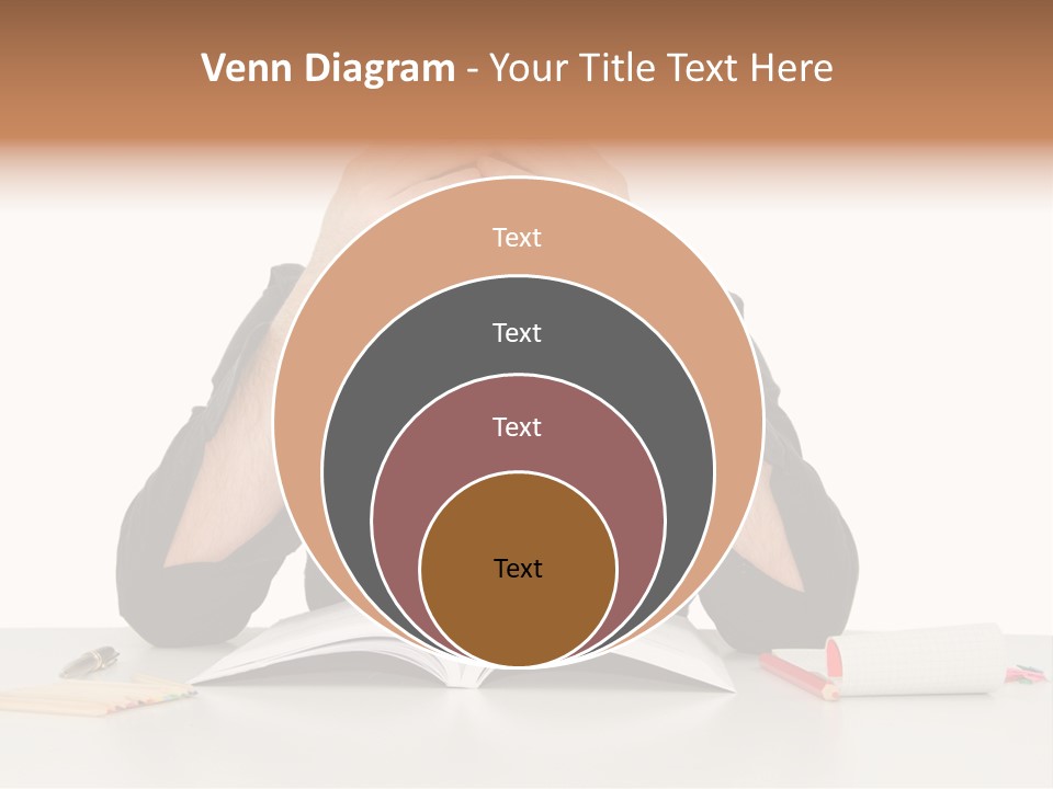 Rosa Pensiero Simpatico PowerPoint Template