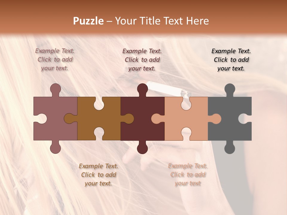 Fumeur Femelle Blond PowerPoint Template