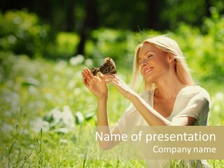 Grass Sunlight Beauty PowerPoint Template