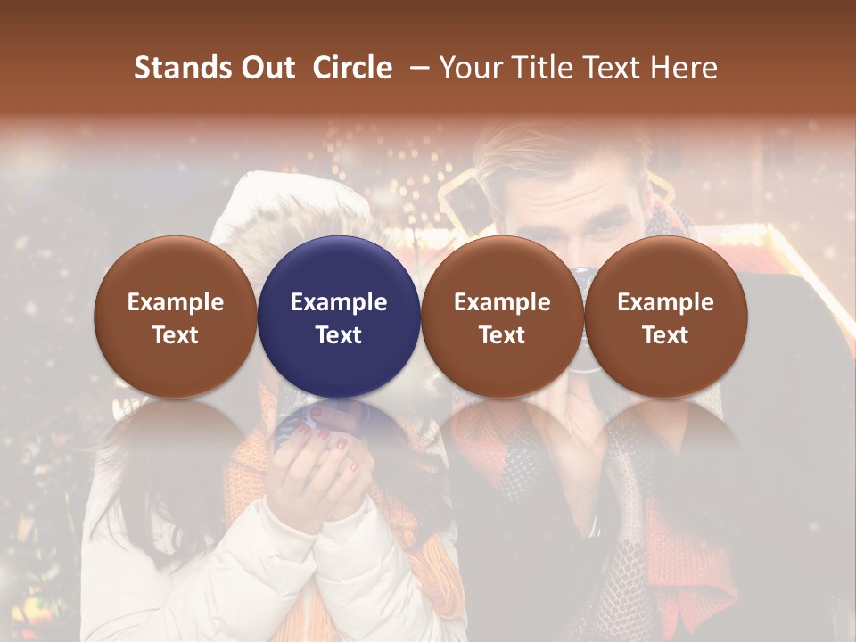 Silvester Erwartung Einladen PowerPoint Template