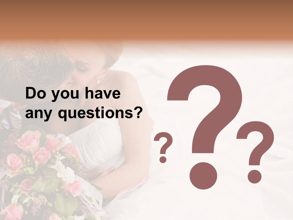 Zusammen Erwachsene Kuss PowerPoint Template