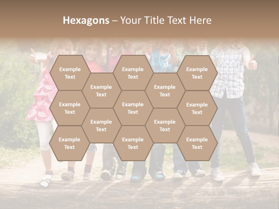 Schulfreunde Baum Grundschule PowerPoint Template