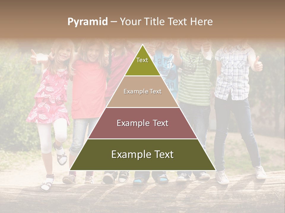 Schulfreunde Baum Grundschule PowerPoint Template