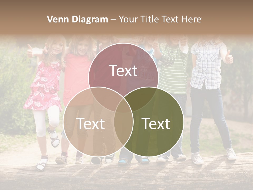 Schulfreunde Baum Grundschule PowerPoint Template