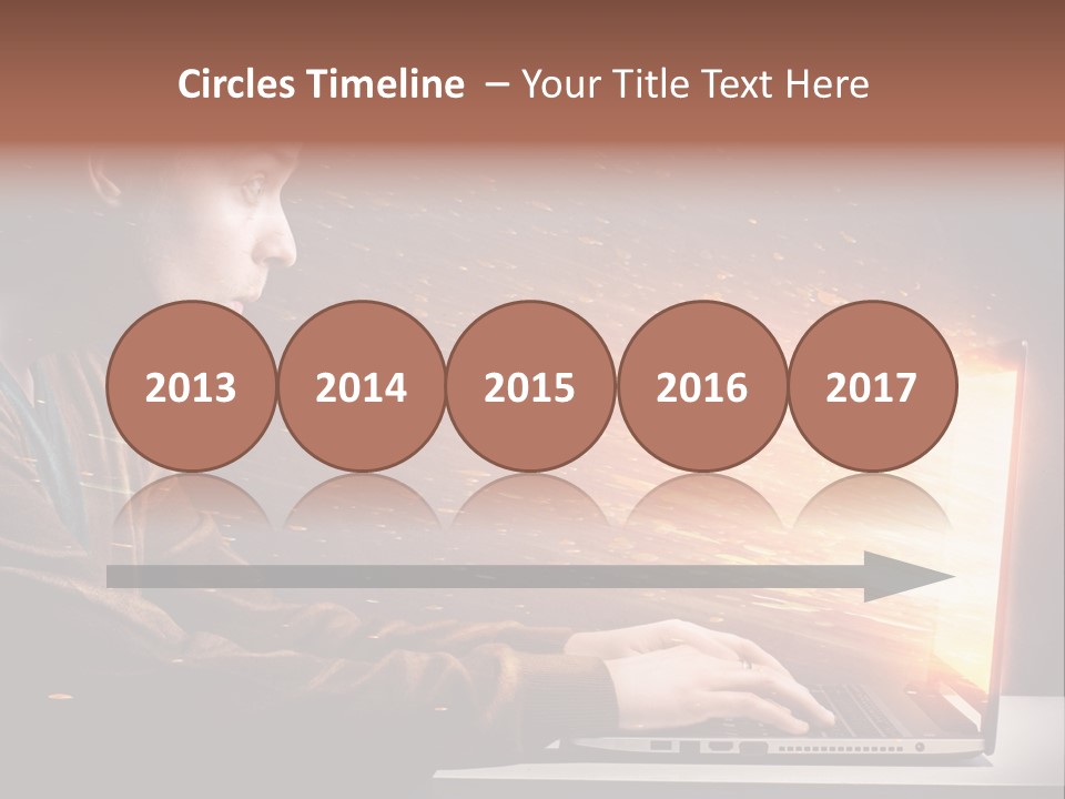 Computer Person Jugendlich PowerPoint Template