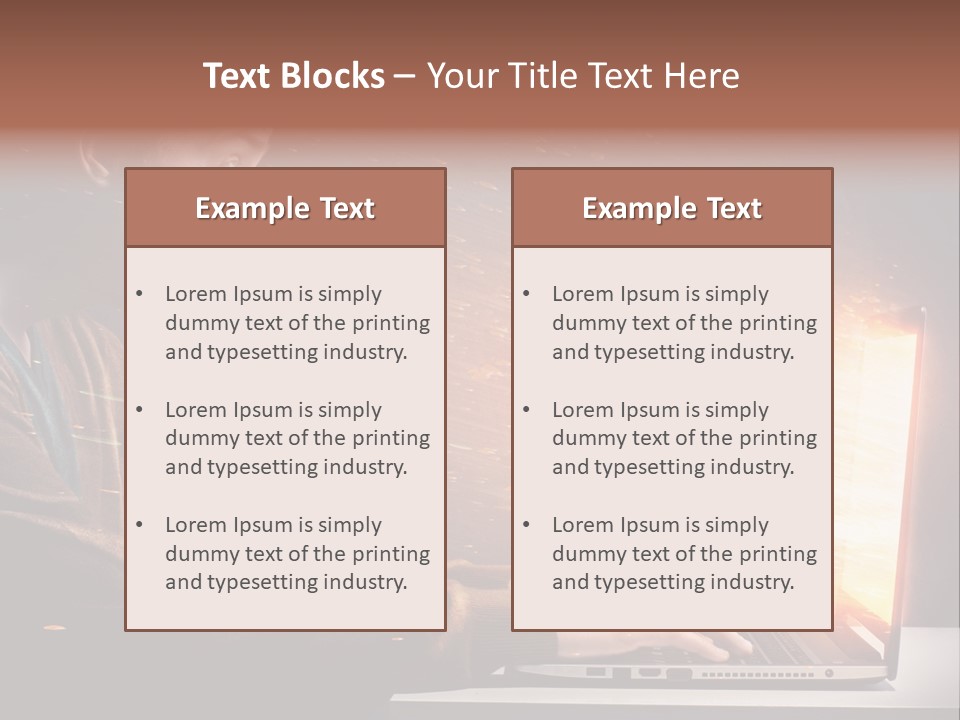 Computer Person Jugendlich PowerPoint Template