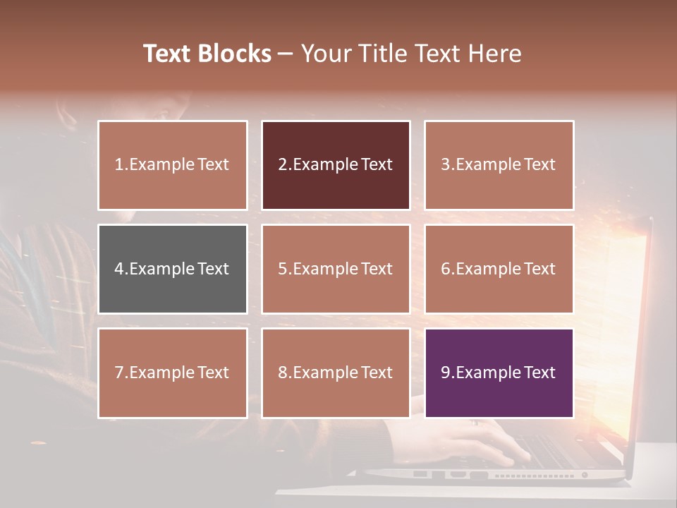 Computer Person Jugendlich PowerPoint Template