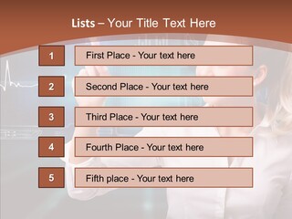 Ausw Virtuell Diagramm PowerPoint Template