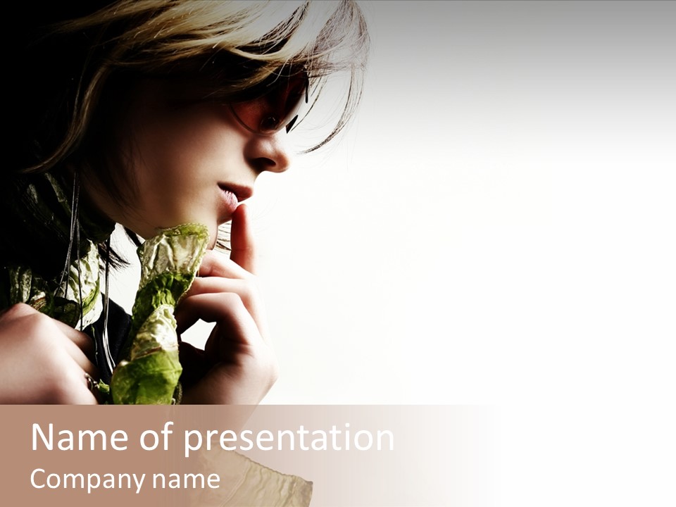 Beauty Romance Fashionable PowerPoint Template