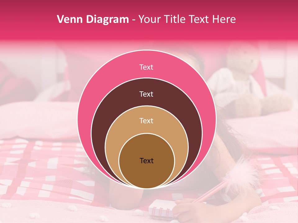 Family Lovely Lifestyle PowerPoint Template