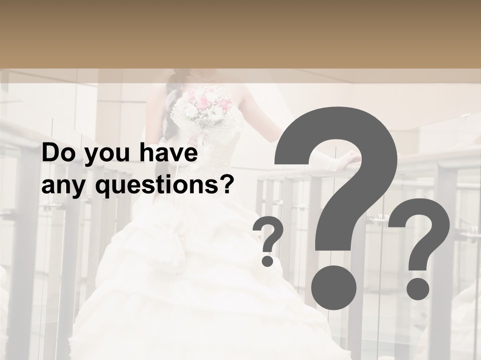 Studio Expression Young PowerPoint Template