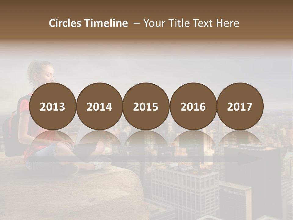 Panorama Computer Beauty PowerPoint Template